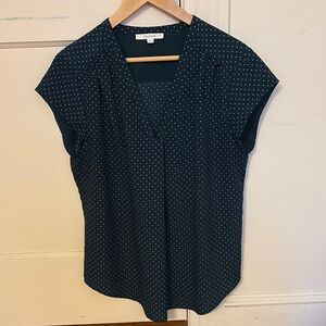 Fun 2 Fun Green Cap Sleeve Mandarin Collar Blouse